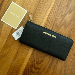 Michael Kors Bedford Leather Wallet